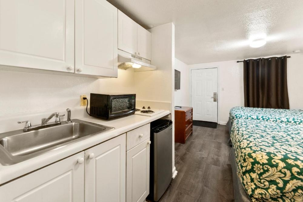 Extended Stay Studios Image 13