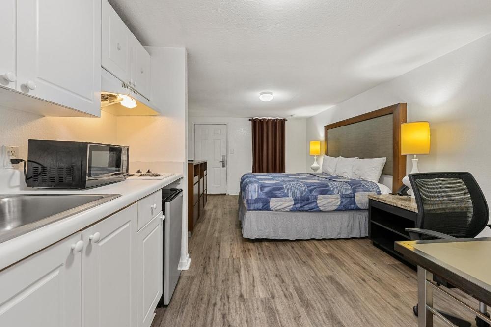 Extended Stay Studios Image 24