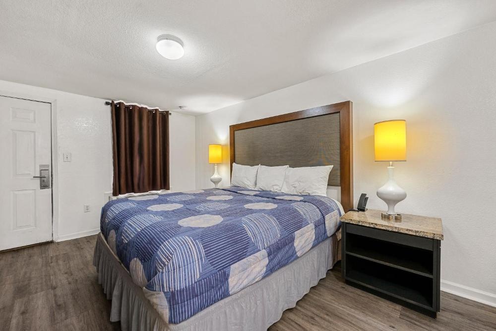 Extended Stay Studios Image 38