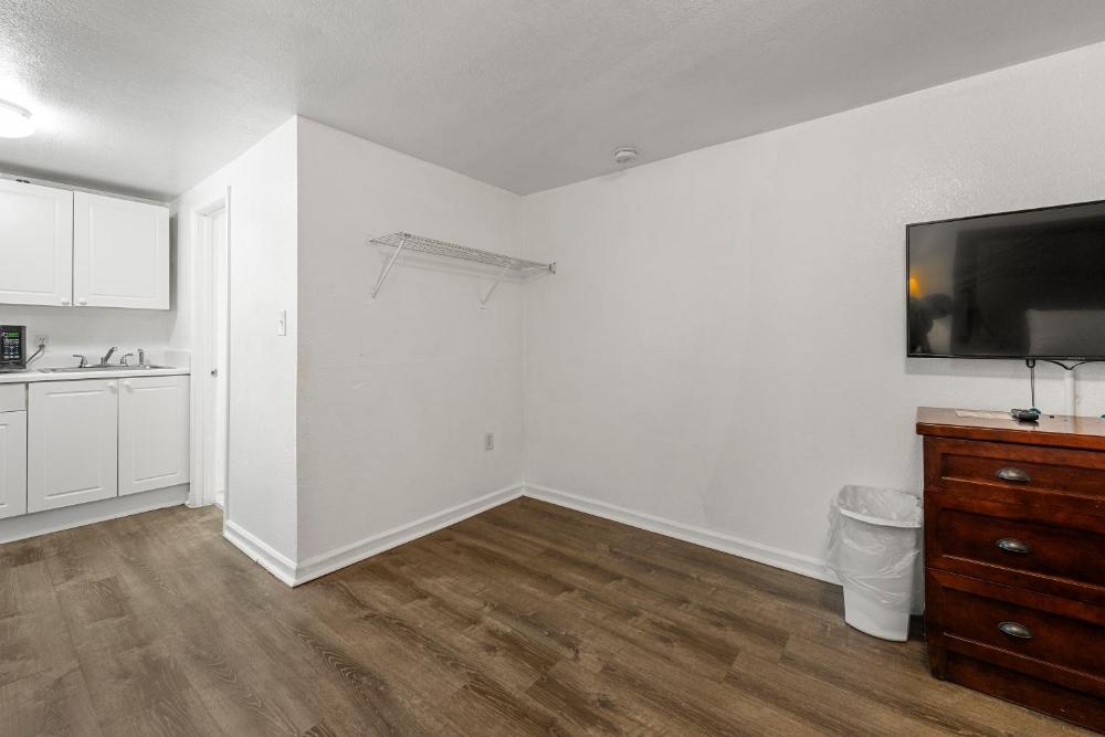 Extended Stay Studios Image 43