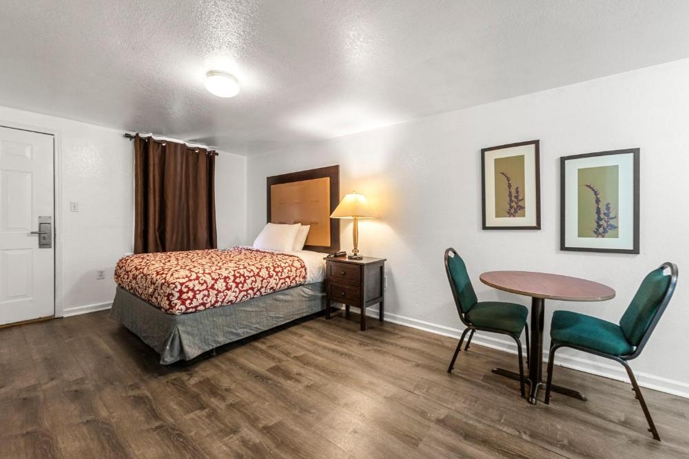 Extended Stay Studios Image 50